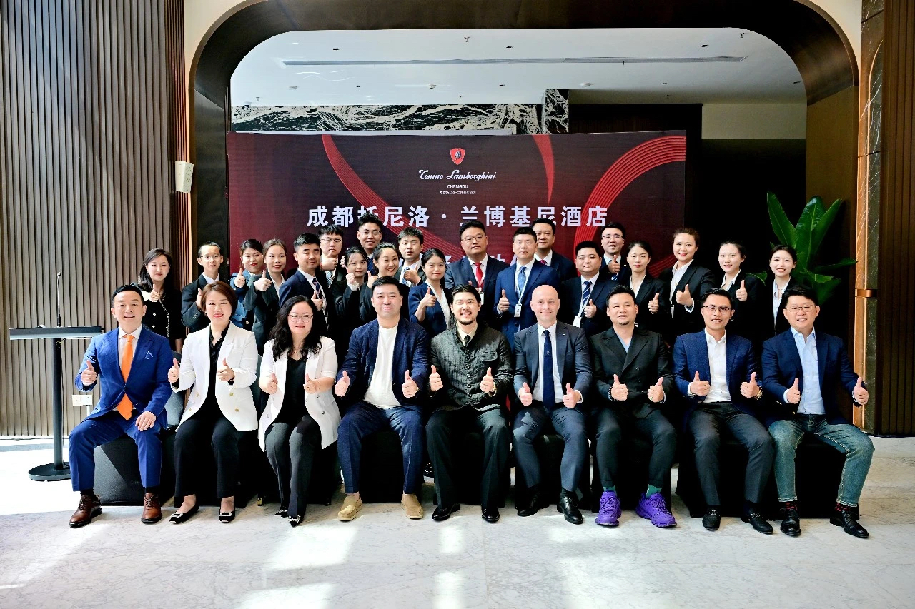 1747098045224820.jpg 4.jpg